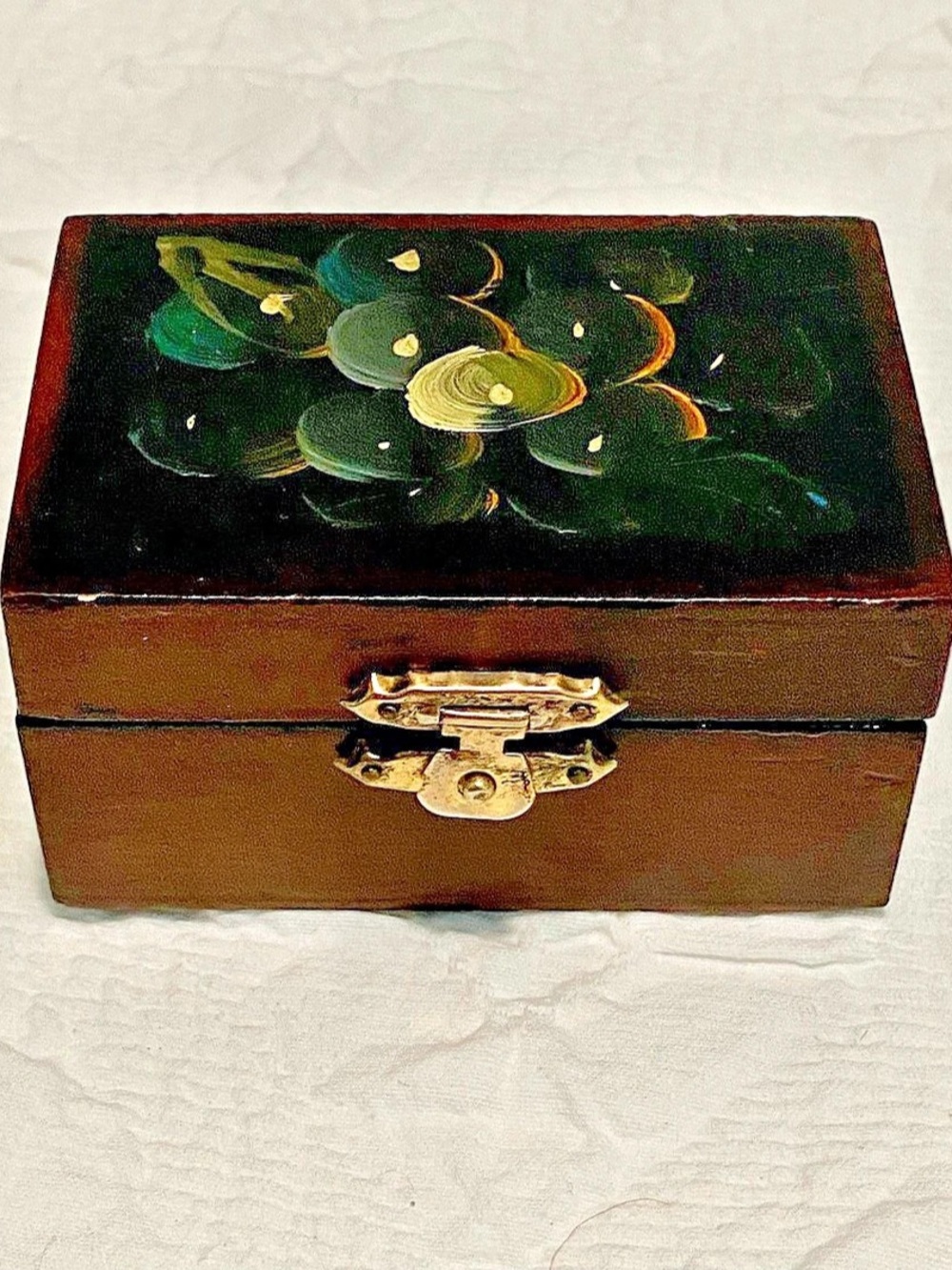 Vintage Jewelry Box
Painted Wooden Jewelry Box Brown & Black